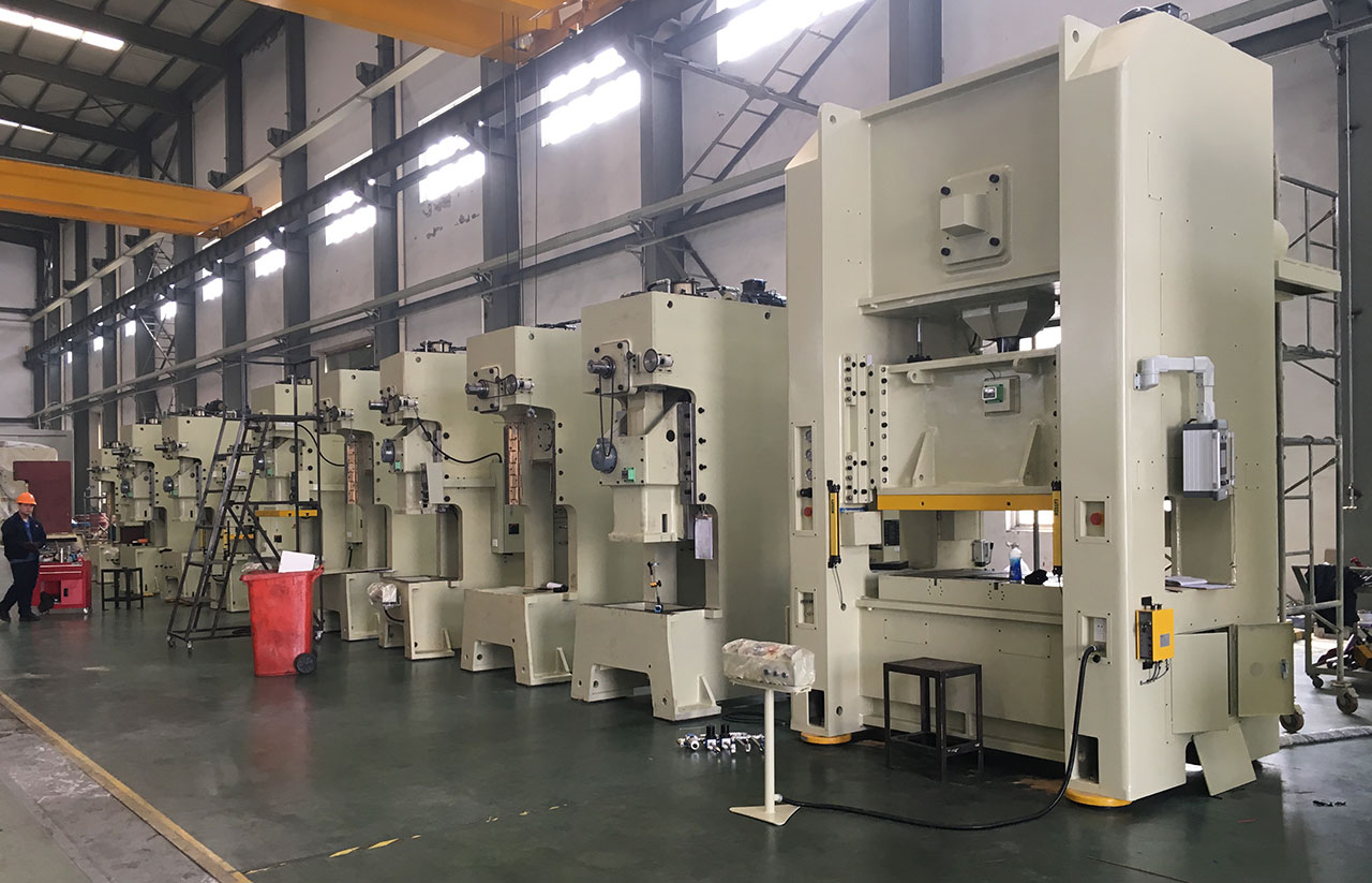 精密沖床外觀優勢,精密沖床性能優勢,精密沖床優勢